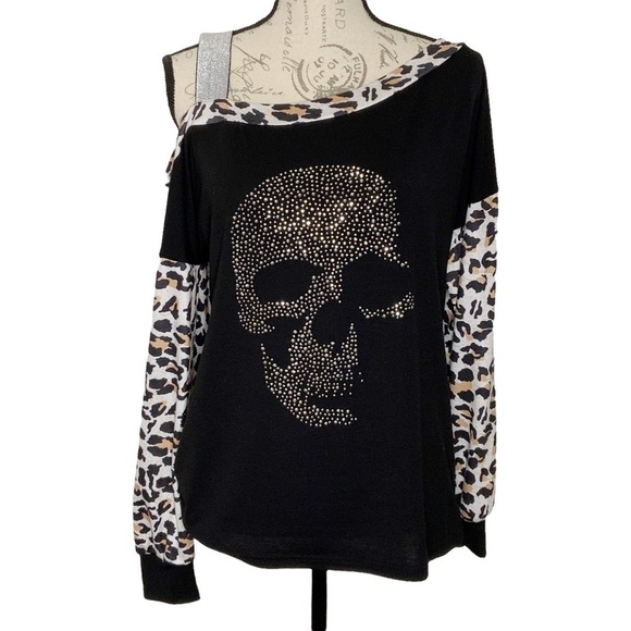 sheilay Tops - SHEILAY black off the shoulder blouse. Sequined strap. Animal print. Size S